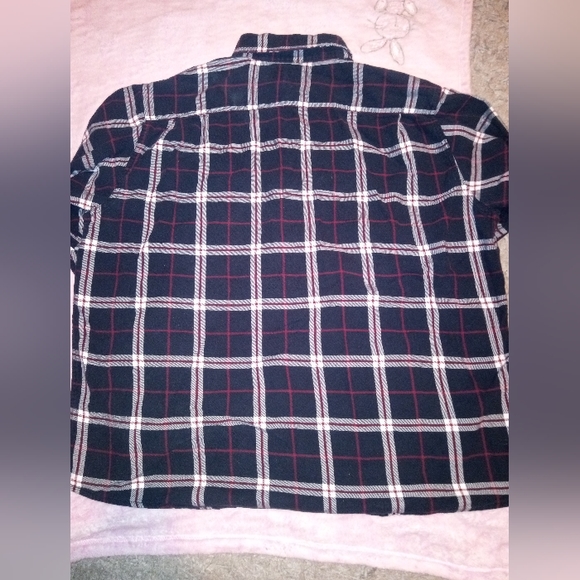 Vintage wrangler XL button up red/black plaid flannel - Picture 6 of 10